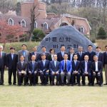 전장연, 합신 장학금 전달